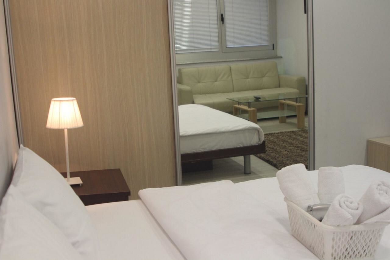 Отели типа «постель и завтрак» Seven Hills Bed&Bike B&B Подгорица