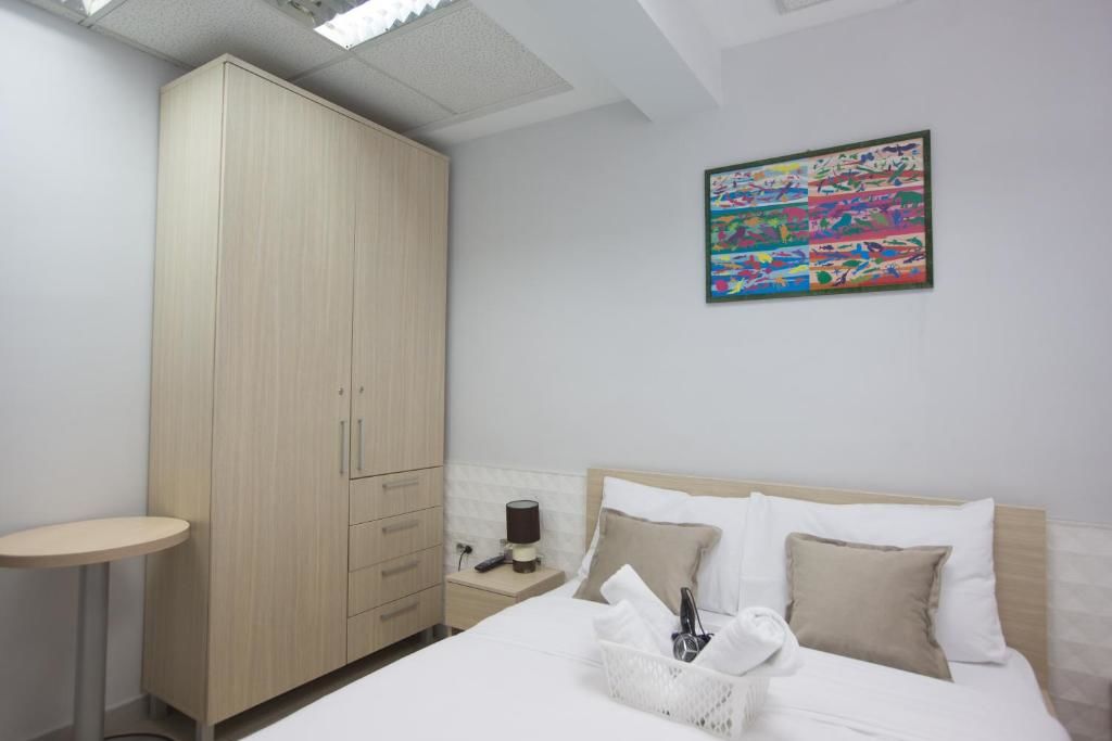 Отели типа «постель и завтрак» Seven Hills Bed&Bike B&B Подгорица