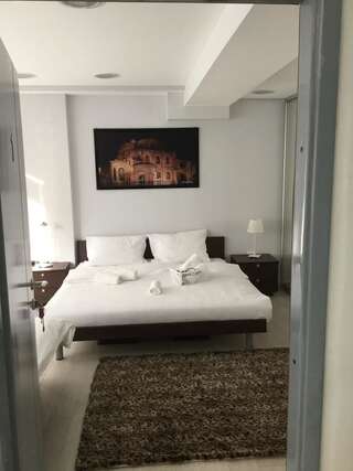 Отели типа «постель и завтрак» Seven Hills Bed&Bike B&B Подгорица Люкс-9