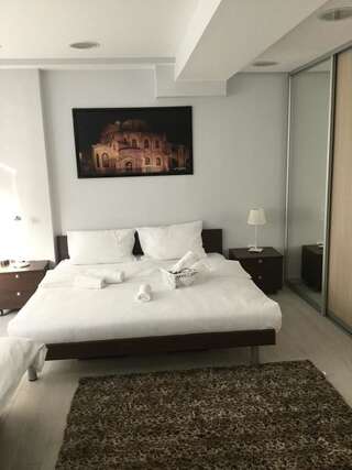 Отели типа «постель и завтрак» Seven Hills Bed&Bike B&B Подгорица Люкс-11