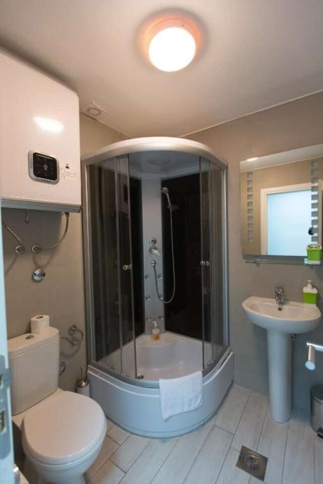 Отели типа «постель и завтрак» Seven Hills Bed&Bike B&B Подгорица-55